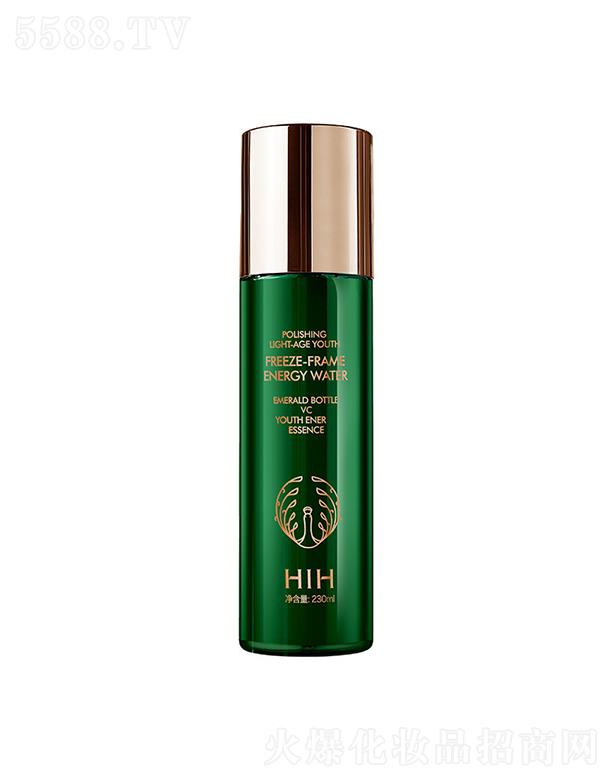 V|(l)ԣƼ޹˾HIHˮ   a(b)ˮ   غ̝(rn)   B(yng)wɫ