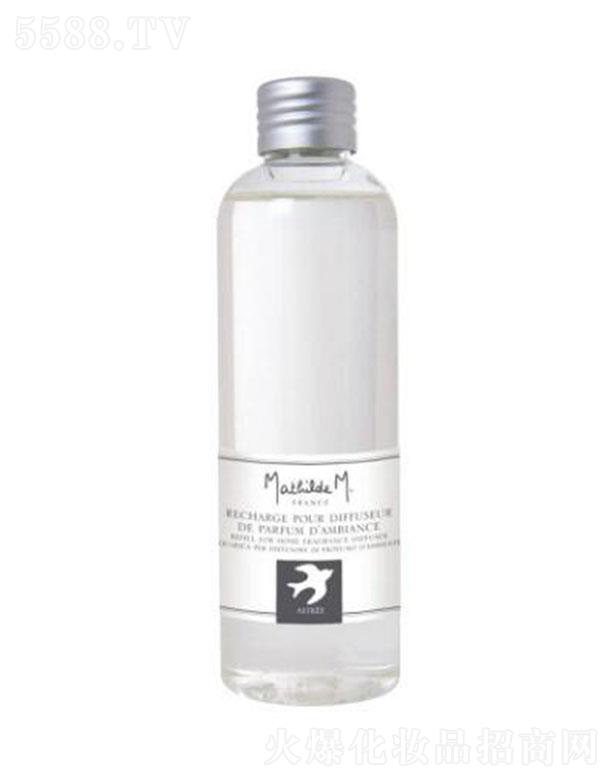 (Ϻ)Ʒƹɷ޹˾Ϻ ?sh)۠­h(hun)aҺ200ml ˹Ů