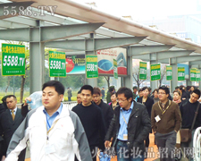 ���I(y��)���[��(hu��)ȺӢ�C������푻𱬼��Y(ji��)̖