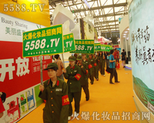 𱬈F(tun)(du)ڳL(fng)