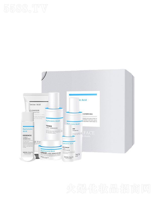 w  missfaceaˮow   B(yng)