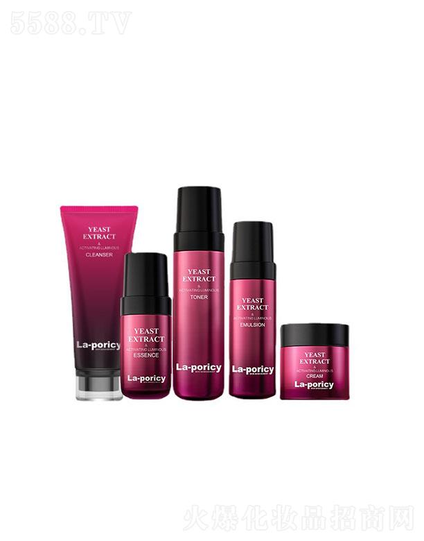 w  La-poricyĸA  o  o