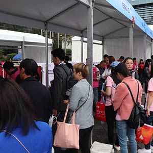 𱬻yƷ̾W(wng)ľӢ?c)ڳɶI(y)[(hu)(zhn)ȫԸľ