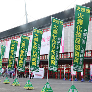 𱬻yƷ̾W(wng)ͬąf(xi)ل(chung)x