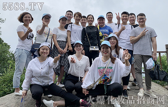 美景不負(fù)遇見(jiàn) 美景不負(fù)遇見(jiàn)