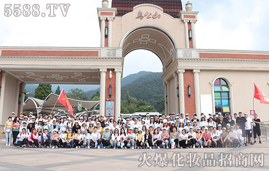 火爆信陽(yáng)紅色之旅 火爆信陽(yáng)紅色之旅