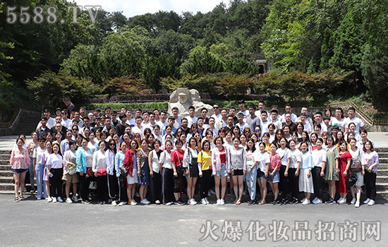 信陽(yáng)紅色之旅將軍故里 信陽(yáng)紅色之旅將軍故里
