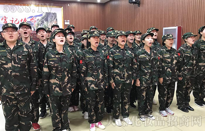 拓展訓(xùn)練是短暫的，影響卻是深遠(yuǎn)的！