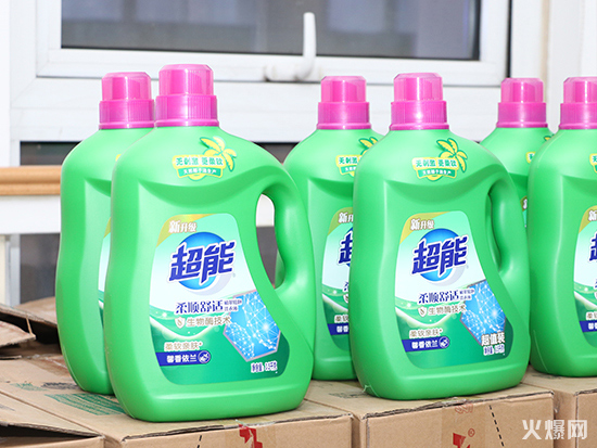 致愛三八女神節(jié),火爆網(wǎng)派發(fā)女神專屬禮物 致愛三八女神節(jié),火爆網(wǎng)派發(fā)女神專屬禮物