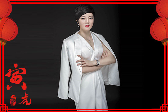 李小愛(ài)女士 李小愛(ài)女士