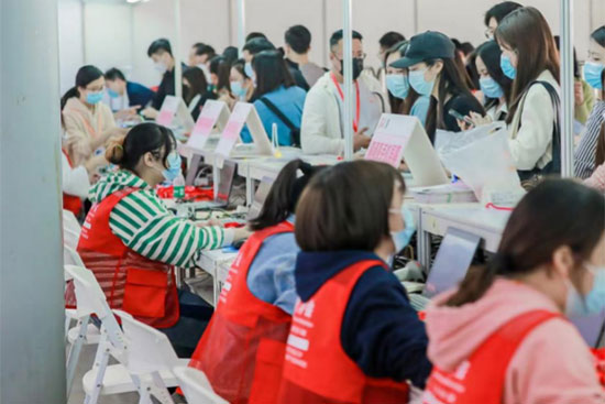 廣州美博會第二天 廣州美博會第二天