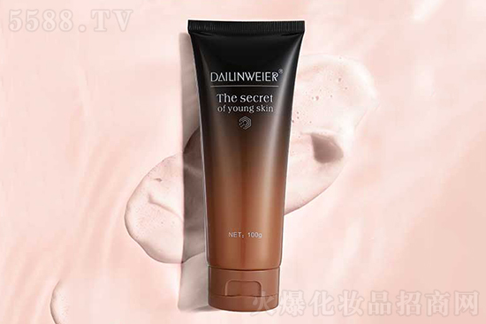 黛琳維兒凝時(shí)彈嫩潔面乳 黛琳維兒凝時(shí)彈嫩潔面乳