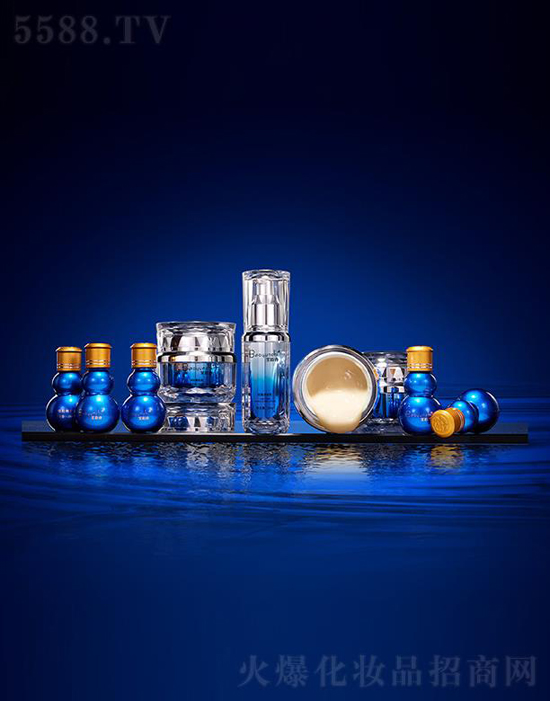 寶韻詩(shī)青春素顏套 寶韻詩(shī)青春素顏套