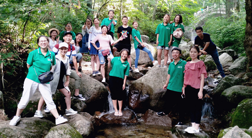 賞白云山間百態(tài)，享火爆情歲月靜好！