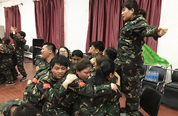 障礙與失敗都將被打?。∮啦谎酝?，我們是最好的團隊！