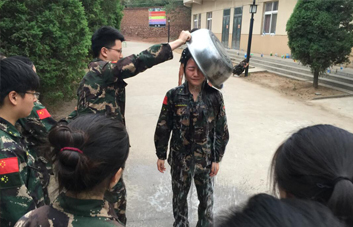 弱肉強食，優(yōu)勝劣汰，我們要為自己的結(jié)果買單！