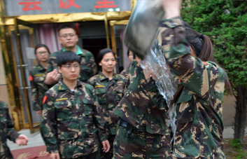 失敗并不可怕，可怕的是你失去面對失敗的勇氣！