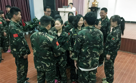 贊美別人，收獲快樂！