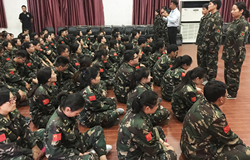 干部招聘，領(lǐng)袖現(xiàn)場兌現(xiàn)承諾！