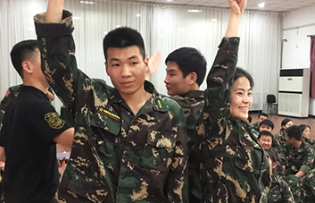 運籌帷幄方可決勝千里，分秒必爭方可跑贏人生！