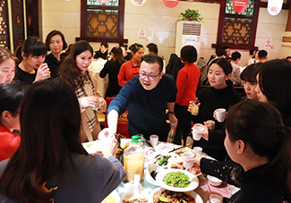 �ֵܺ����@������2019��y��һ������